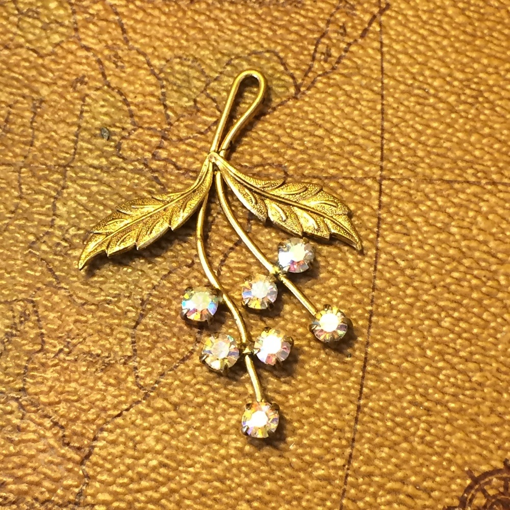 Vintage gold filled  crystal Pendant